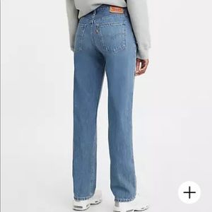 Levis Low Pro Women’s Jeans NWT